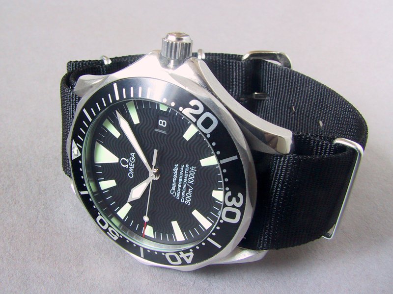 omega seamaster nato strap size